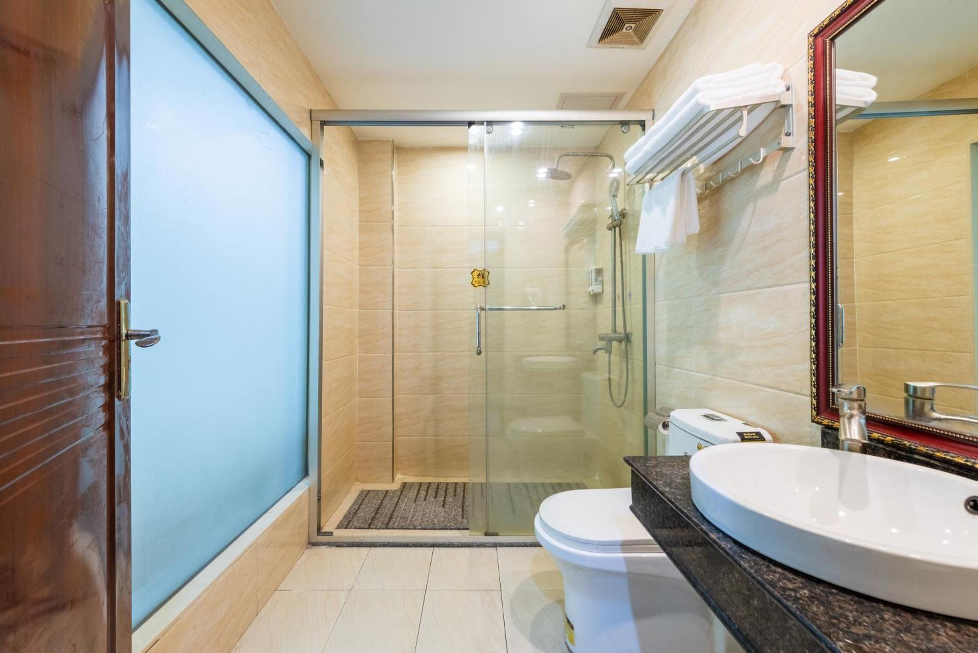 Huahang Hotel - Guangzhou Baiyun International Airport - Free Airport Shuttle Bus 외부 사진
